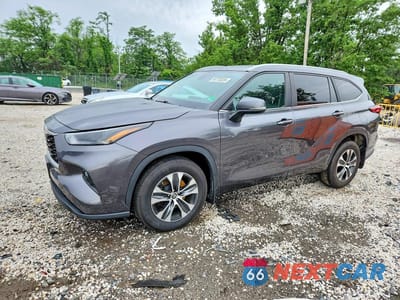 2023 TOYOTA HIGHLANDER XLE 5TDKDRBH1PS009124 - główne zdjęcie licytacji z USA - miniatura