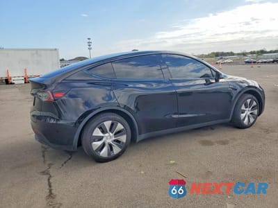 Trzecie zdjęcie samochodu z tyłu: 2024 TESLA MODEL Y VIN:7SAYGAEE4RF009102 - miniatura