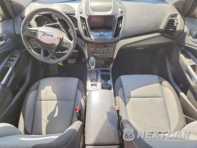 Zdjęcie 8 z 13 samochodu: 2019 FORD ESCAPE SE VIN:1FMCU9GDXKUB31054 - miniatura
