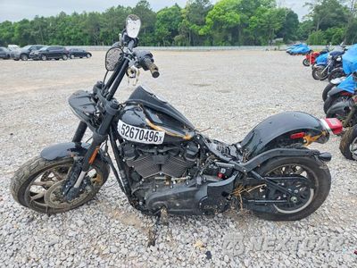 Trzecie zdjęcie samochodu z tyłu: 2021 HARLEY-DAVIDSON FXLRS VIN:1HD1YWK14MB028057 - miniatura