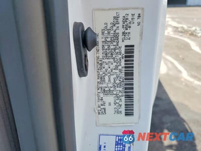 Zdjęcie 13 z 13 samochodu: 2004 TOYOTA SIENNA LE 7 PASSENGER VIN:5TDZA23C04S117716 - miniatura