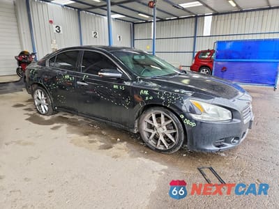Czwarte zdjęcie samochodu z boku: 2009 NISSAN MAXIMA 3.5 S VIN:1N4AA51EX9C834318 - miniatura