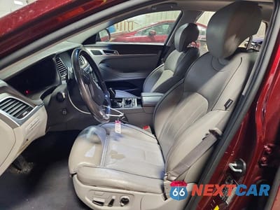Zdjęcie 7 z 13 samochodu: 2015 HYUNDAI GENESIS 3.8L VIN:KMHGN4JE4FU081390 - miniatura