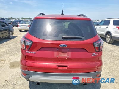 Zdjęcie 6 z 12 samochodu: 2018 FORD ESCAPE SE VIN:1FMCU0G92JUC63697 - miniatura