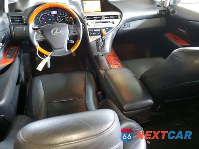 Zdjęcie 8 z 13 samochodu: 2010 LEXUS RX 450H VIN:JTJBC1BA3A2031595 - miniatura