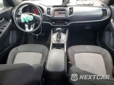 Zdjęcie 8 z 13 samochodu: 2011 KIA SPORTAGE VIN:KNDPCCA63B7118919 - miniatura