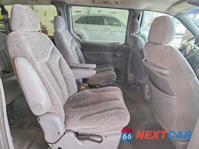 Zdjęcie 11 z 13 samochodu: 1999 CHRYSLER TOWN & COUNTRY LX VIN:1C4GP54L8XB887051 - miniatura