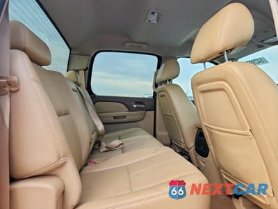 Zdjęcie 10 z 12 samochodu: 2013 CHEVROLET SILVERADO K1500 LTZ VIN:3GCPKTE72DG347587 - miniatura