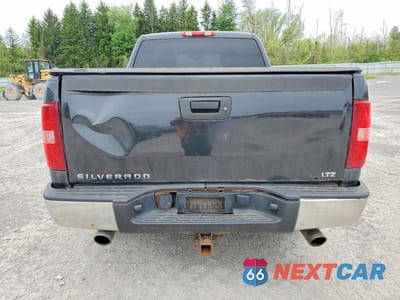 Zdjęcie 6 z 12 samochodu: 2010 CHEVROLET SILVERADO K1500 LTZ VIN:1GCSKTE33AZ194642 - miniatura