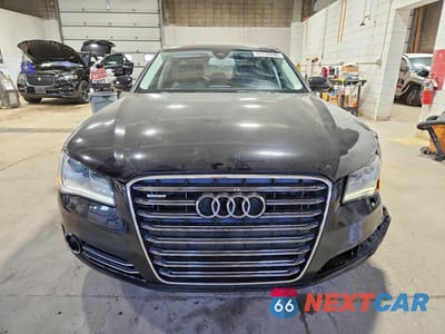 Piąte zdjęcie samochodu w środku: 2012 AUDI A8 L QUATTRO VIN:WAURVAFD1CN028662 - miniatura