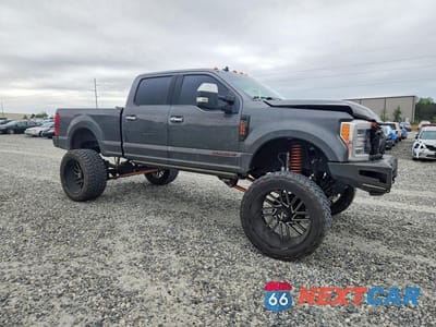 Czwarte zdjęcie samochodu z boku: 2019 FORD F250 SUPER DUTY VIN:1FT7W2BT0KED71584 - miniatura