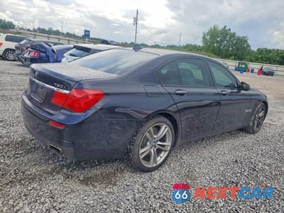 Trzecie zdjęcie samochodu z tyłu: 2012 BMW 750 I VIN:WBAKA8C58CCY37834 - miniatura