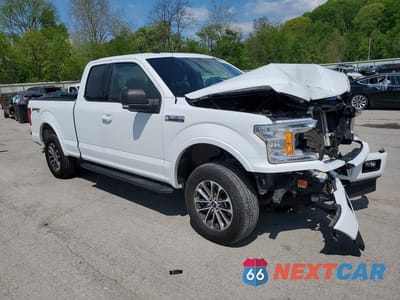 Czwarte zdjęcie samochodu z boku: 2020 FORD F150 SUPER CAB VIN:1FTEX1EP1LFC19774 - miniatura