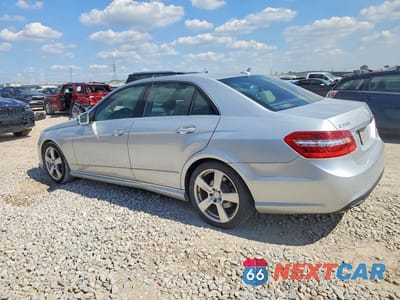 Drugie zdjęcie samochodu z przodu: 2011 MERCEDES-BENZ E 350 VIN:WDDHF5GB4BA456026 - miniatura