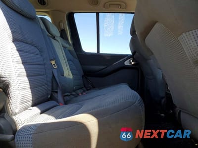 Zdjęcie 11 z 13 samochodu: 2005 NISSAN PATHFINDER XE VIN:5N1AR18UX5C717353 - miniatura