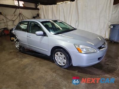 Czwarte zdjęcie samochodu z boku: 2005 HONDA ACCORD LX VIN:1HGCM56425A124508 - miniatura
