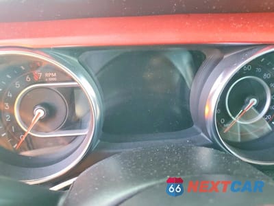 Zdjęcie 9 z 13 samochodu: 2021 JEEP WRANGLER RUBICON VIN:1C4HJXCG2MW559375 - miniatura