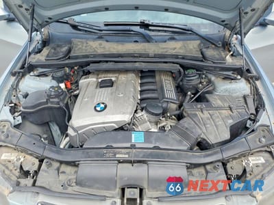 Zdjęcie 11 z 12 samochodu: 2006 BMW 325 I VIN:WBAVB13506K000894 - miniatura