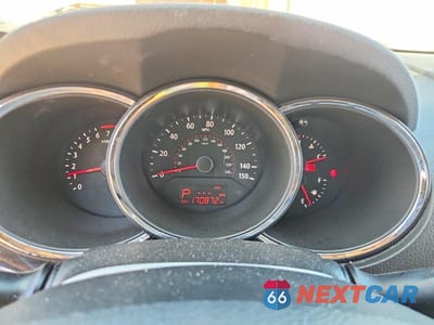 Zdjęcie 9 z 13 samochodu: 2011 KIA SORENTO LX VIN:5XYKT4A11BG035898 - miniatura