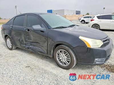 Czwarte zdjęcie samochodu z boku: 2009 FORD FOCUS SE VIN:1FAHP35N89W124912 - miniatura