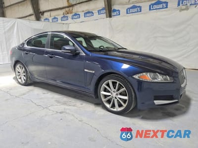Czwarte zdjęcie samochodu z boku: 2015 JAGUAR XF 3.0 SPORT AWD VIN:SAJWJ0FF6F8U68457 - miniatura