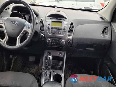 Zdjęcie 9 z 10 samochodu: 2015 HYUNDAI TUCSON GLS VIN:KM8JT3AF0FU971576 - miniatura