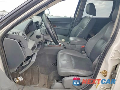 Zdjęcie 7 z 13 samochodu: 2007 JEEP GRAND CHEROKEE LIMITED VIN:1J8HR58217C622930 - miniatura