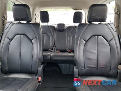 Zdjęcie 10 z 13 samochodu: 2017 CHRYSLER PACIFICA TOURING L VIN:2C4RC1BG4HR654483 - miniatura