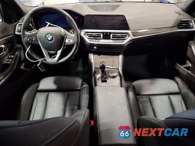 Zdjęcie 8 z 12 samochodu: 2022 BMW 330XI VIN:3MW5R7J05N8C43378 - miniatura