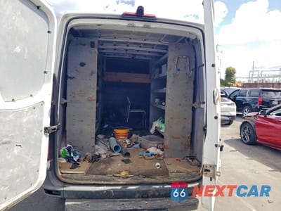 Zdjęcie 10 z 13 samochodu: 2015 MERCEDES-BENZ SPRINTER 2500 VIN:WD3PE7DCXF5981098 - miniatura