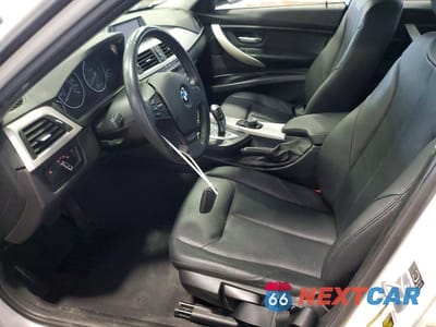 Zdjęcie 7 z 12 samochodu: 2015 BMW 320 I VIN:WBA3B1G54FNT02298 - miniatura