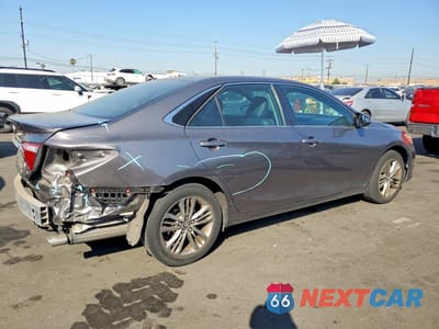 Trzecie zdjęcie samochodu z tyłu: 2017 TOYOTA CAMRY SE VIN:4T1BF1FK2HU794540 - miniatura
