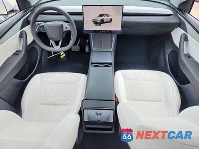 Zdjęcie 8 z 14 samochodu: 2026 TESLA MODEL Y VIN:7SAYGDEE8TF359387 - miniatura
