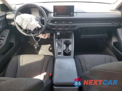 Zdjęcie 8 z 13 samochodu: 2025 HONDA ACCORD SE VIN:1HGCY1F45SA031569 - miniatura