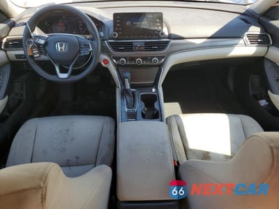 Zdjęcie 8 z 13 samochodu: 2019 HONDA ACCORD LX VIN:1HGCV1F11KA163808 - miniatura