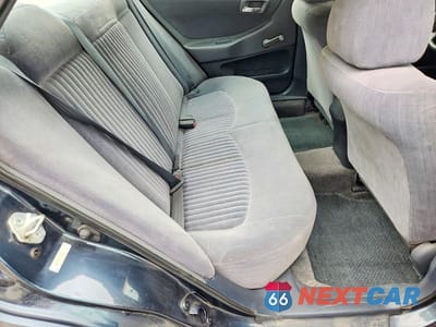 Zdjęcie 10 z 12 samochodu: 1998 HONDA ACCORD DX VIN:1HGCF8641WA021111 - miniatura