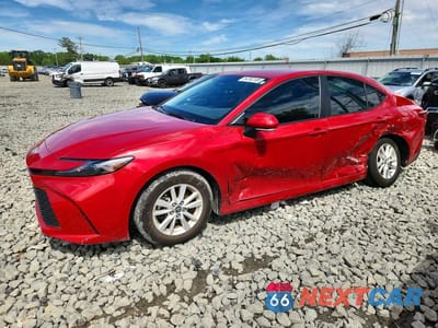 2025 TOYOTA CAMRY LE 4T1DAACK4SU044415 - główne zdjęcie licytacji z USA - miniatura