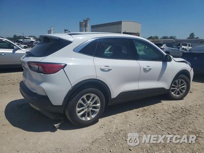 Trzecie zdjęcie samochodu z tyłu: 2021 FORD ESCAPE SE VIN:1FMCU0G60MUA86416 - miniatura