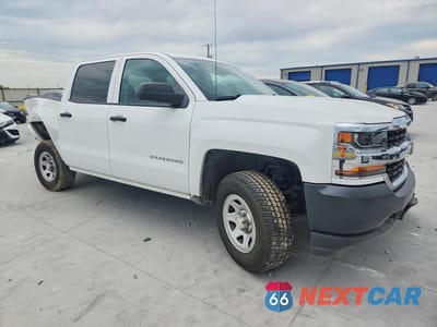 Czwarte zdjęcie samochodu z boku: 2018 CHEVROLET SILVERADO K1500 VIN:3GCUKNEC7JG543855 - miniatura