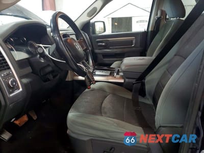 Zdjęcie 7 z 12 samochodu: 2013 RAM 1500 SLT VIN:1C6RR7GT1DS599188 - miniatura