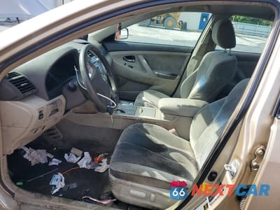 Zdjęcie 7 z 12 samochodu: 2011 TOYOTA CAMRY LE VIN:4T1BF3EK7BU753051 - miniatura