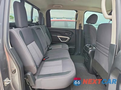Zdjęcie 10 z 12 samochodu: 2020 NISSAN TITAN VIN:1N6AA1EF7LN506790 - miniatura