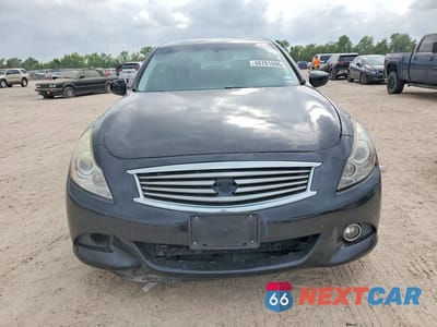 Piąte zdjęcie samochodu w środku: 2015 INFINITI Q40 BASE VIN:JN1CV6AP9FM500062 - miniatura