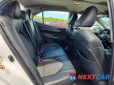 Zdjęcie 10 z 12 samochodu: 2019 TOYOTA CAMRY SE VIN:4T1B11HK9KU743944 - miniatura