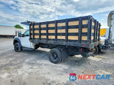 Drugie zdjęcie samochodu z przodu: 2016 FORD F550 SUPER DUTY VIN:1FDUF5HYXGEA17193 - miniatura