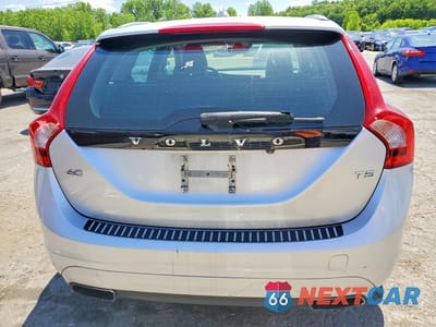 Zdjęcie 6 z 13 samochodu: 2016 VOLVO V60 T5 PREMIER VIN:YV140MEK6G1310042 - miniatura