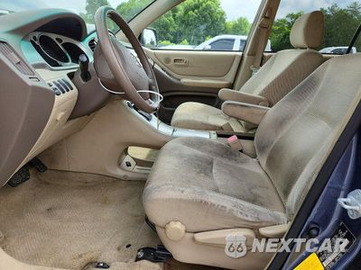 Zdjęcie 7 z 14 samochodu: 2007 TOYOTA HIGHLANDER BASE VIN:JTEGD21A470163200 - miniatura