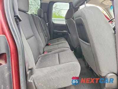 Zdjęcie 10 z 12 samochodu: 2008 CHEVROLET SILVERADO K1500 VIN:1GCEK19048E180400 - miniatura