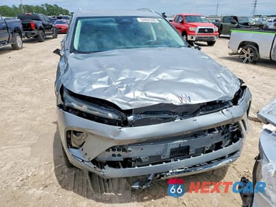 Piąte zdjęcie samochodu w środku: 2025 BUICK ENVISION AVENIR VIN:LRBFZME45SD010827 - miniatura