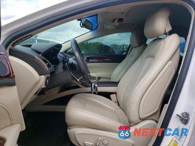 Zdjęcie 7 z 12 samochodu: 2017 LINCOLN MKZ PREMIERE VIN:3LN6L5A95HR614139 - miniatura